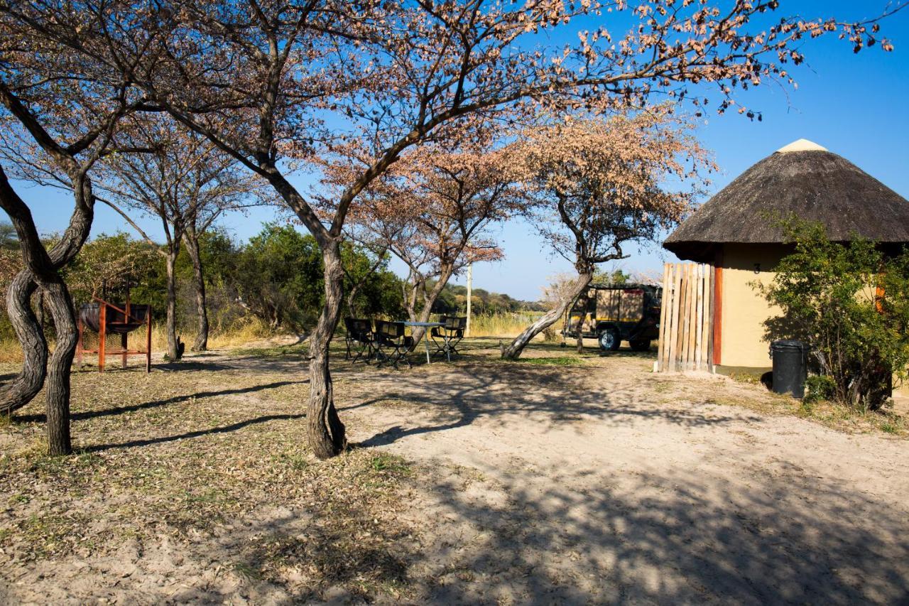 Hakusembe River Campsite Рунду Экстерьер фото